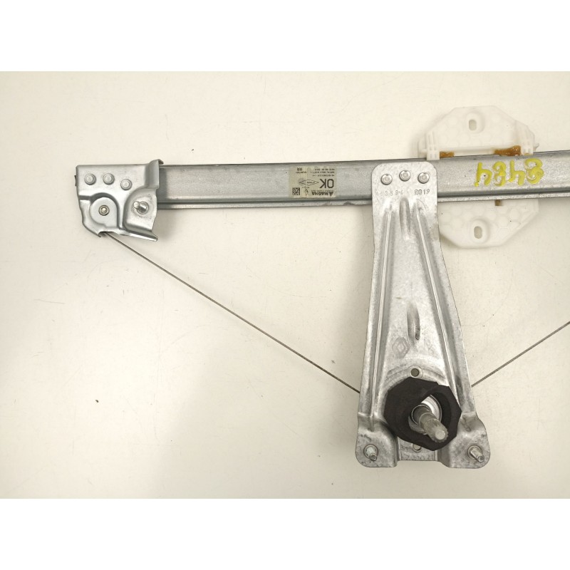 Recambio de elevalunas trasero derecho para dacia sandero ii 1.5 blue dci 95 (b8jl) referencia OEM IAM 827202131R  