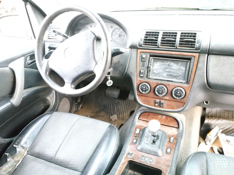 mercedes-benz clase m (w163) del año 1999