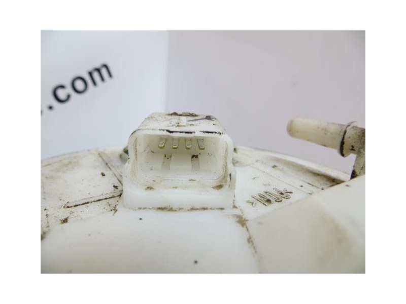 Recambio de bomba gasolina / aforadores : renault scenic : 1.9 dci f9q 612 5p [2004] para renault scenic 1.9 dci f9q 612 referen