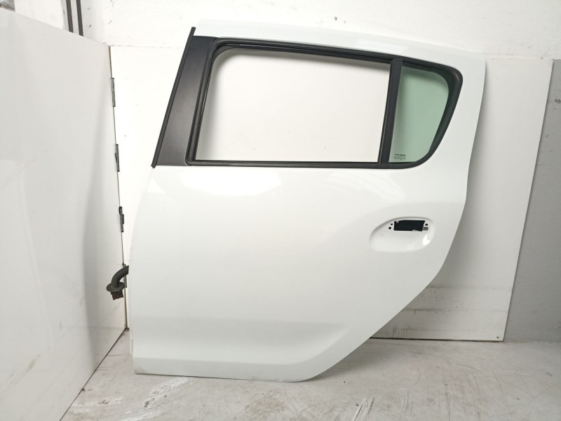 Recambio de puerta trasera izquierda para dacia sandero ii 1.5 blue dci 95 (b8jl) referencia OEM IAM 821017625R  
