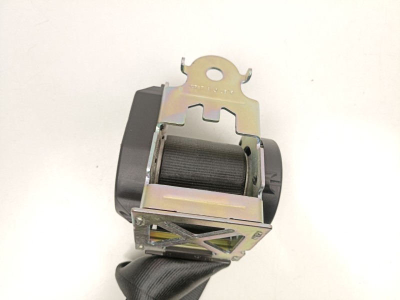 Recambio de cinturon seguridad trasero derecho para dacia sandero ii 1.5 blue dci 95 (b8jl) referencia OEM IAM 888416959R  