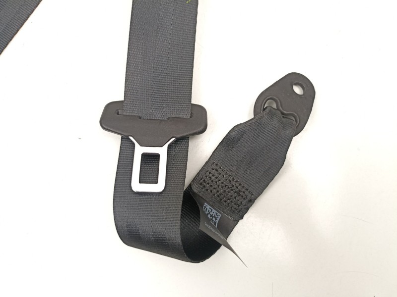 Recambio de cinturon seguridad trasero derecho para dacia sandero ii 1.5 blue dci 95 (b8jl) referencia OEM IAM 888416959R  