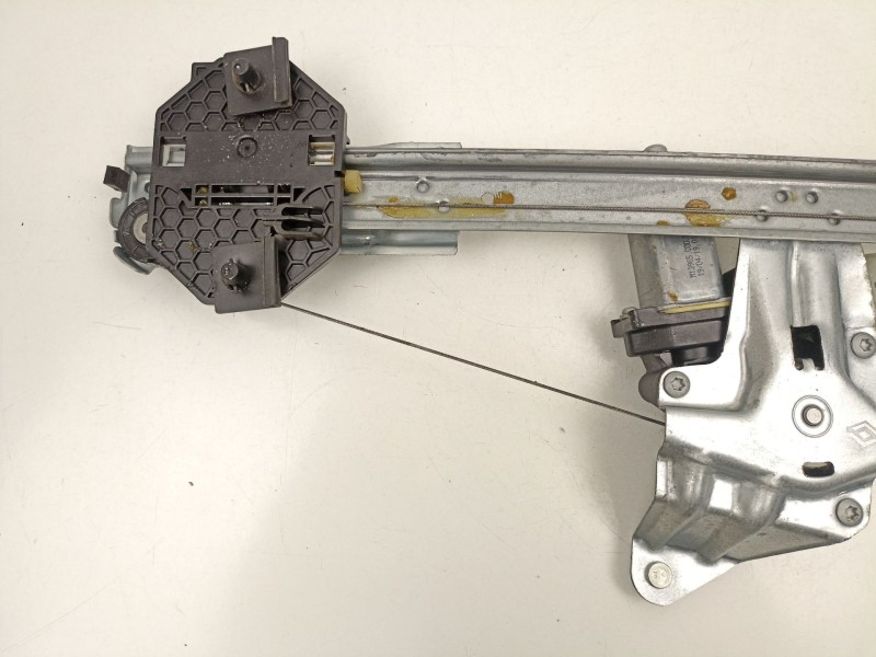 Recambio de elevalunas delantero izquierdo para dacia sandero ii 1.5 blue dci 95 (b8jl) referencia OEM IAM 807211440R  