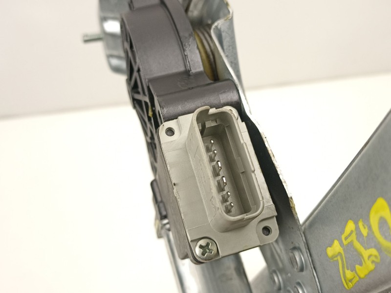 Recambio de elevalunas delantero izquierdo para dacia sandero ii 1.5 blue dci 95 (b8jl) referencia OEM IAM 807211440R  