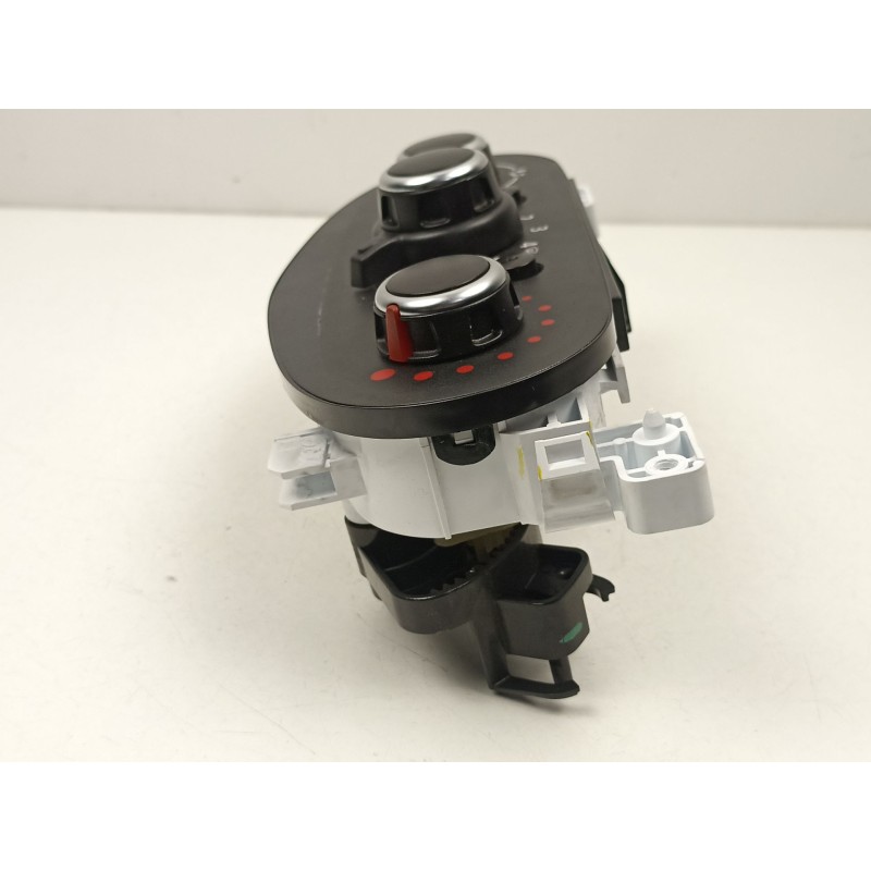 Recambio de mandos calefaccion aire para dacia sandero ii 1.5 blue dci 95 (b8jl) referencia OEM IAM 275108691R  
