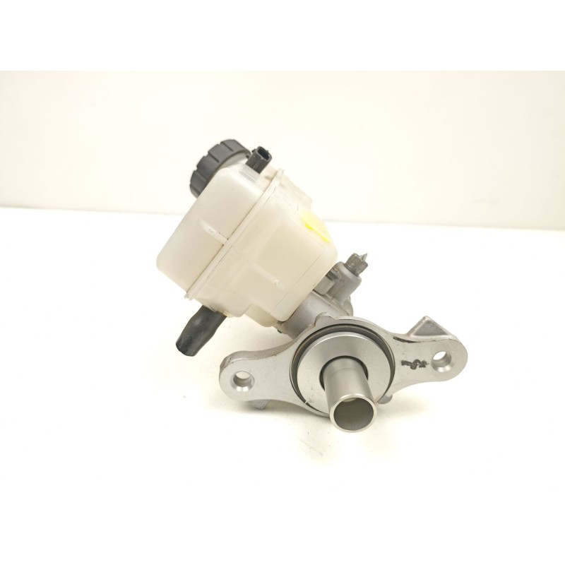 Recambio de bomba de freno para dacia sandero ii 1.5 blue dci 95 (b8jl) referencia OEM IAM 460111938R  
