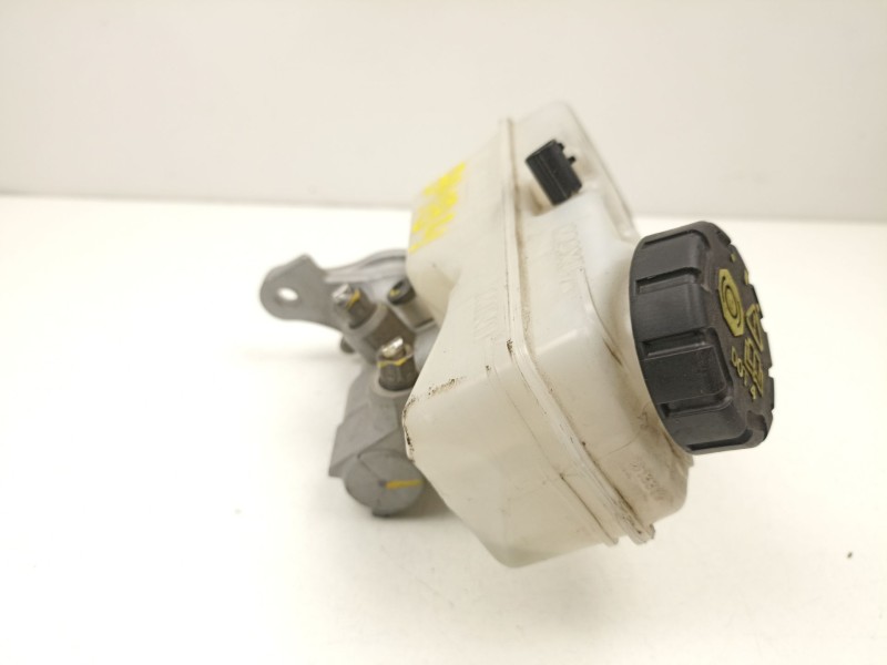 Recambio de bomba de freno para dacia sandero ii 1.5 blue dci 95 (b8jl) referencia OEM IAM 460111938R  