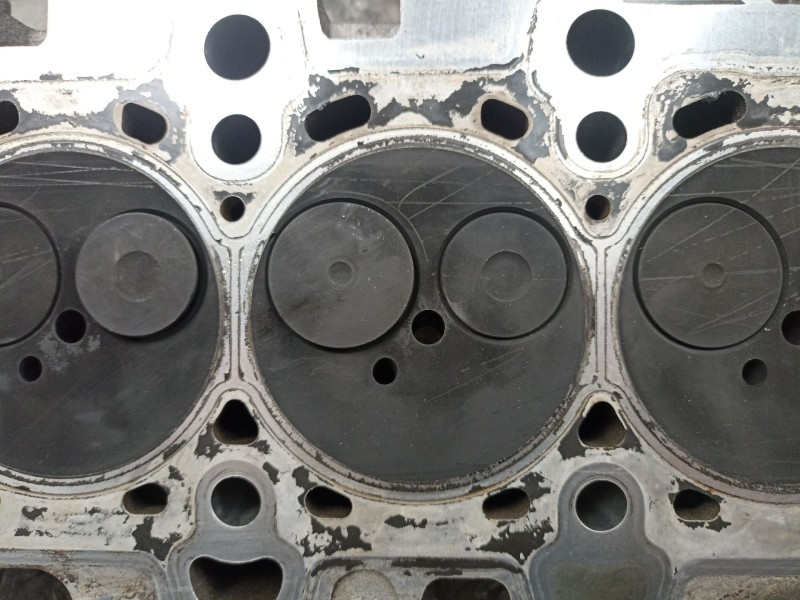 Recambio de culata turbo diesel para dacia sandero 1.5 dci referencia OEM IAM 110412587R  