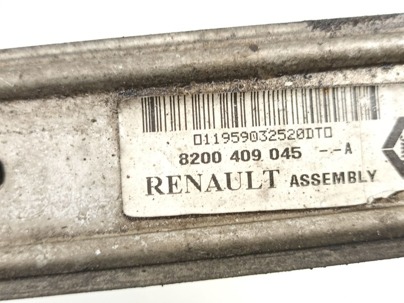 Recambio de radiador intercooler para dacia sandero 1.5 dci referencia OEM IAM 8200409045  
