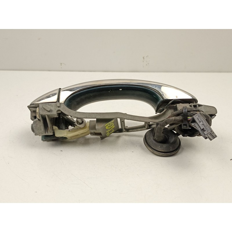 Recambio de manilla trasera derecha para volkswagen touareg (7la, 7l6, 7l7) 5.0 v10 tdi referencia OEM IAM 7L0839886A  