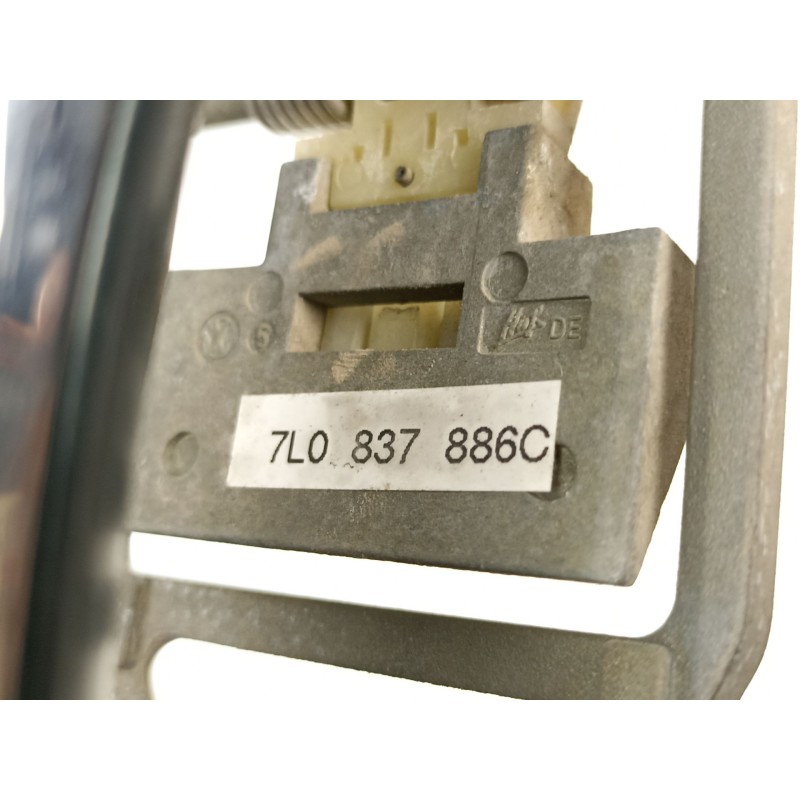 Recambio de manilla delantera derecha para volkswagen touareg (7la, 7l6, 7l7) 5.0 v10 tdi referencia OEM IAM 7L0837886C  