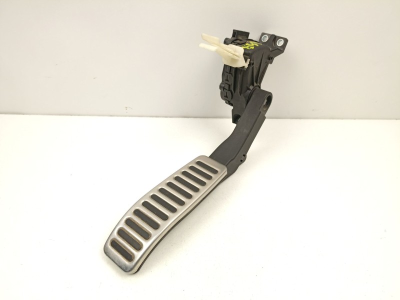 Recambio de potenciometro aceleracion para volkswagen touareg (7la, 7l6, 7l7) 5.0 v10 tdi referencia OEM IAM 7L6723507H 6PV00777