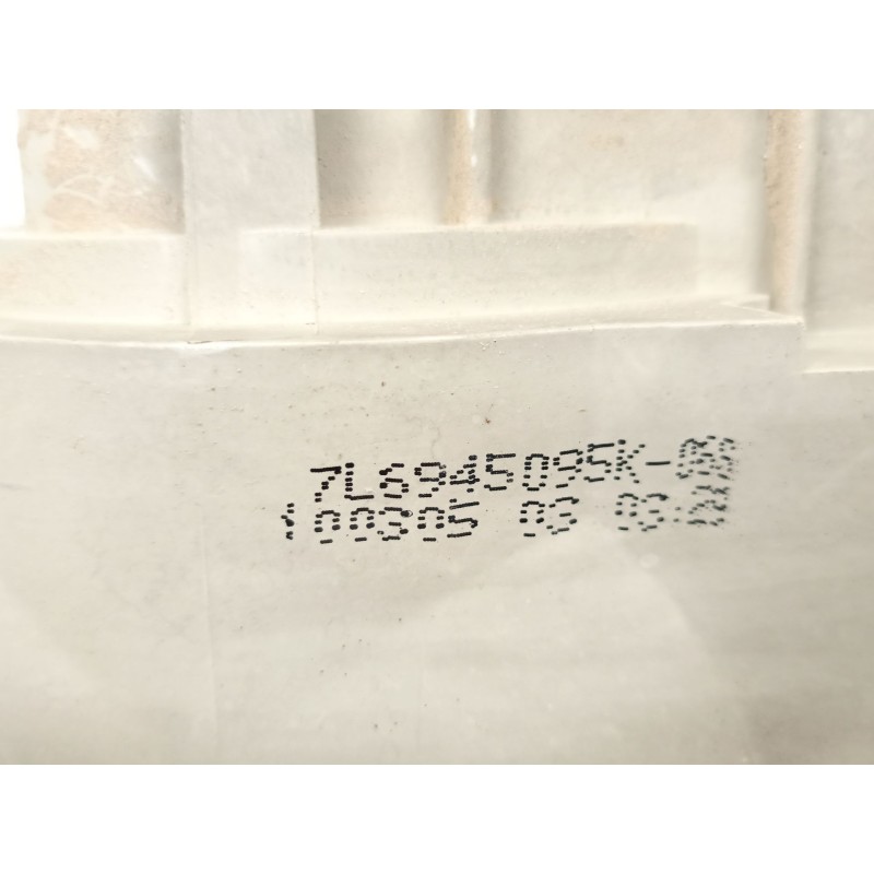 Recambio de piloto trasero izquierdo para volkswagen touareg (7la, 7l6, 7l7) 5.0 v10 tdi referencia OEM IAM 7L6945095K  