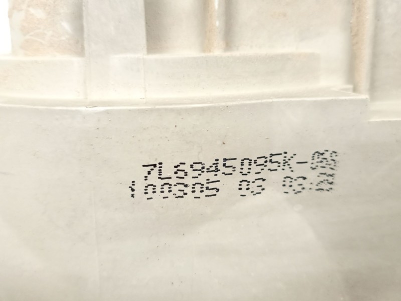 Recambio de piloto trasero izquierdo para volkswagen touareg (7la, 7l6, 7l7) 5.0 v10 tdi referencia OEM IAM 7L6945095K  