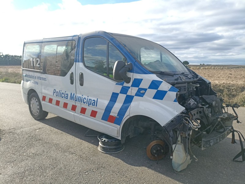 Recambio de carroceria para opel vivaro a autobús (x83) 2.5 cdti (f7, j7, a07) referencia OEM IAM   