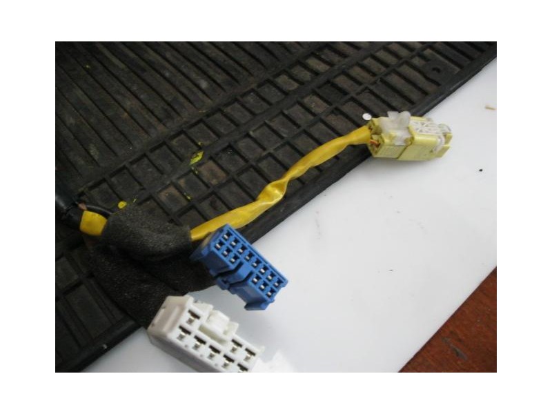 Recambio de mando luces y limpias : mazda 323 : 1.5 g 16v/25 (egi dohc)(88,4cv) 5p [1998] para mazda 323 1.5 g 16v/25 (egi dohc)