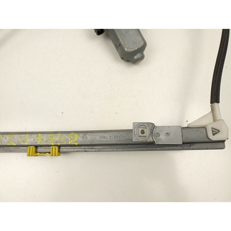 Recambio de elevalunas delantero izquierdo para renault megane i coach (da0/1_) 1.6 e (da0f) referencia OEM IAM 8200038151  