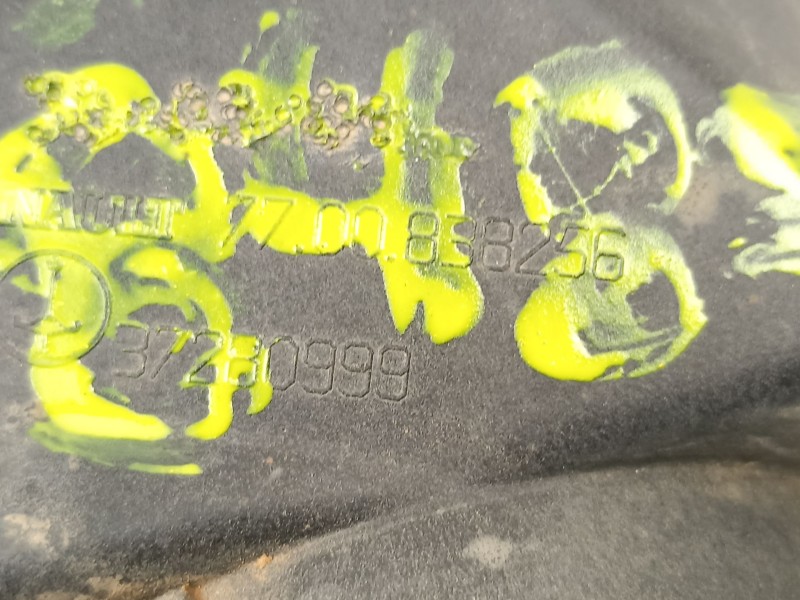 Recambio de antiniebla derecho para renault megane i coach (da0/1_) 1.6 e (da0f) referencia OEM IAM 7700838256  