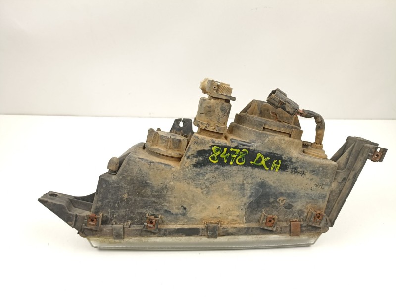Recambio de faro derecho para ssangyong musso (fj) 2.9 td referencia OEM IAM 8310205100X  