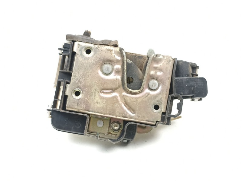 Recambio de cerradura puerta trasera derecha para volkswagen vento (1h2) 2.0 referencia OEM IAM 1H4839016A  