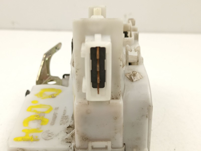 Recambio de cerradura puerta delantera derecha para volkswagen vento (1h2) 2.0 referencia OEM IAM 1H1837016A  