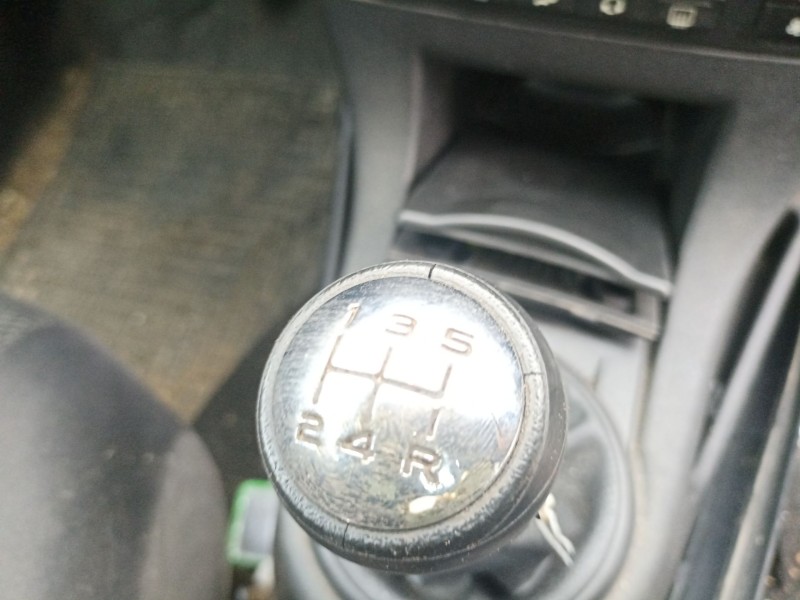 citroën c4 i sedán del año 2010