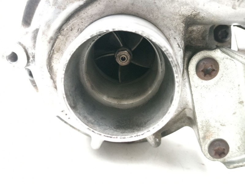 Recambio de turbo para mazda 626 v (gf) 2.0 turbo di (gffp) referencia OEM IAM RF2B13700A VJ279806 RF2B