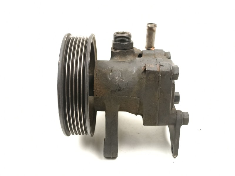 Recambio de bomba direccion para ssangyong musso (fj) 2.9 td referencia OEM IAM A6614603480  