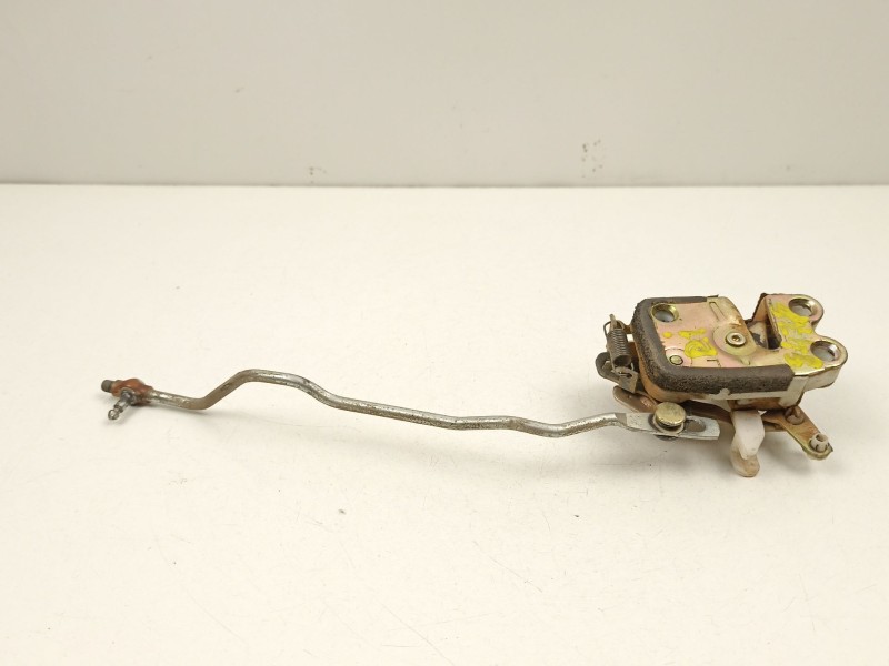 Recambio de cerradura puerta delantera izquierda para ssangyong musso (fj) 2.9 td referencia OEM IAM 7120105002  