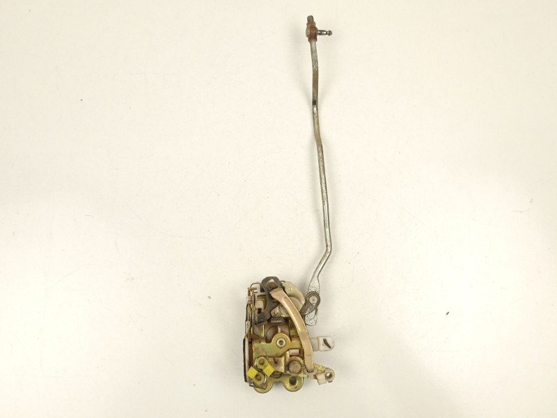 Recambio de cerradura puerta delantera izquierda para ssangyong musso (fj) 2.9 td referencia OEM IAM 7120105002  