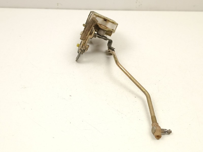 Recambio de cerradura puerta trasera derecha para ssangyong musso (fj) 2.9 td referencia OEM IAM 7130205000  