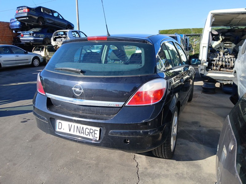 opel astra h (a04) del año 2006