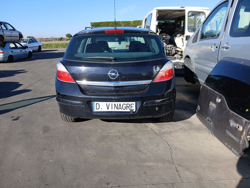 opel astra h (a04) del año 2006