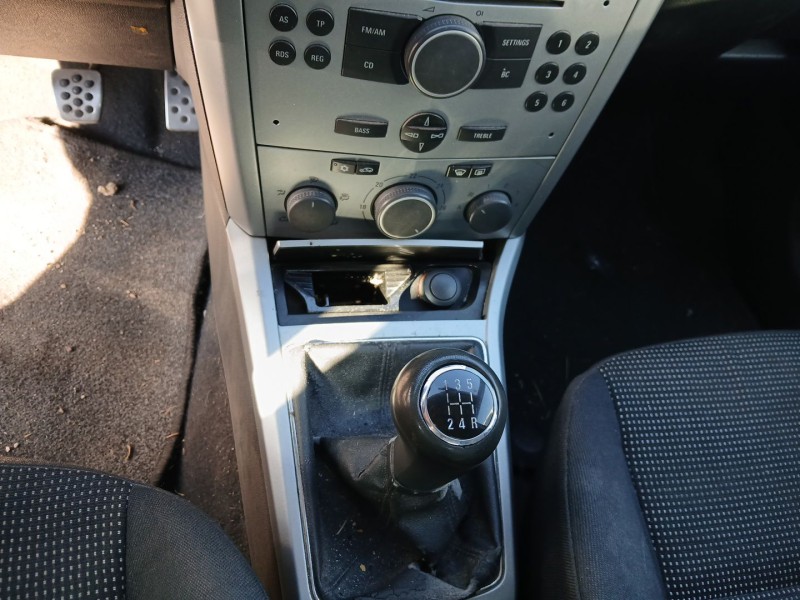 opel astra h (a04) del año 2006