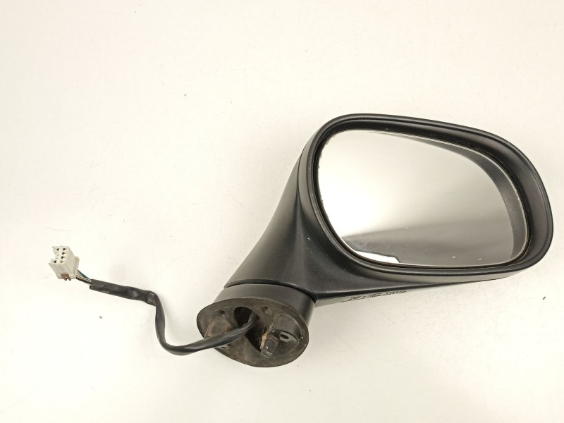Recambio de retrovisor derecho para mitsubishi carisma 1.8 g referencia OEM IAM MR912826  