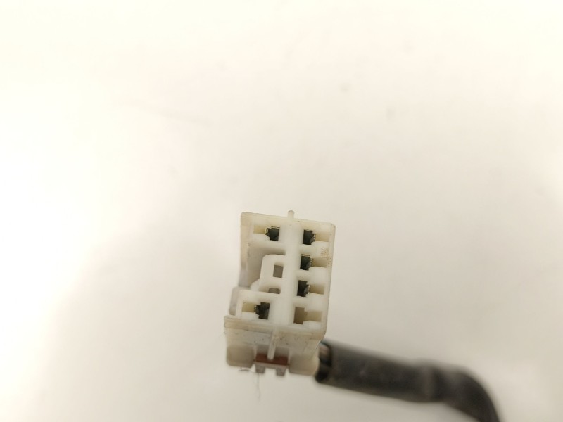 Recambio de retrovisor derecho para mitsubishi carisma 1.8 g referencia OEM IAM MR912826  