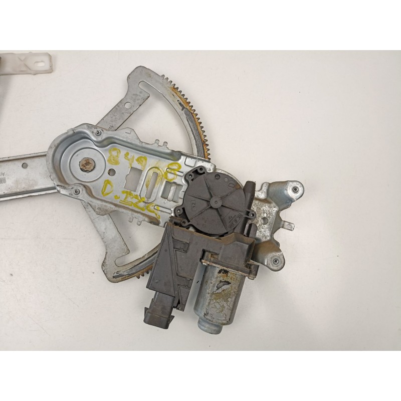 Recambio de elevalunas delantero izquierdo para opel combo furgoneta/monovolumen 1.7 cdti 16v referencia OEM IAM 13222283  13173