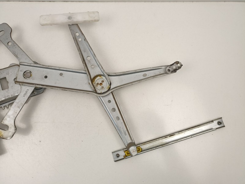 Recambio de elevalunas delantero izquierdo para opel combo furgoneta/monovolumen 1.7 cdti 16v referencia OEM IAM 13222283  13173