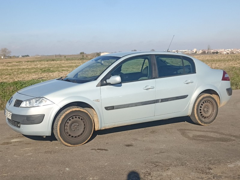 renault megane ii sedán (lm0/1_) del año 2003