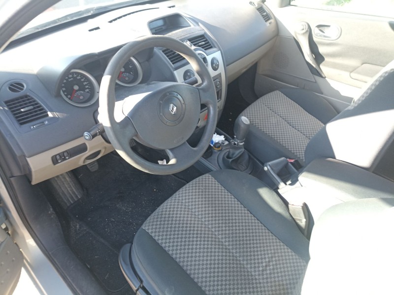 renault megane ii sedán (lm0/1_) del año 2003