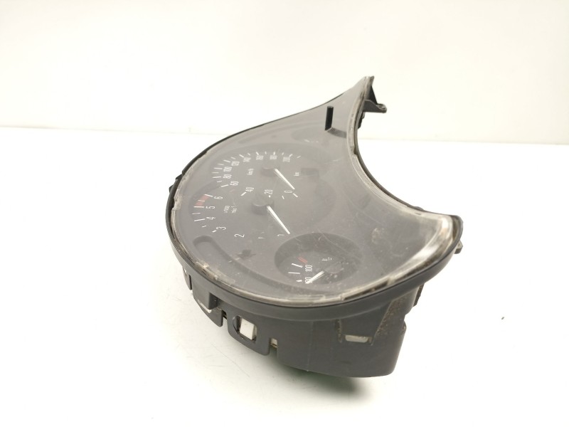 Recambio de cuadro instrumentos para opel combo (corsa c) cargo referencia OEM IAM 13173347 110008988026 