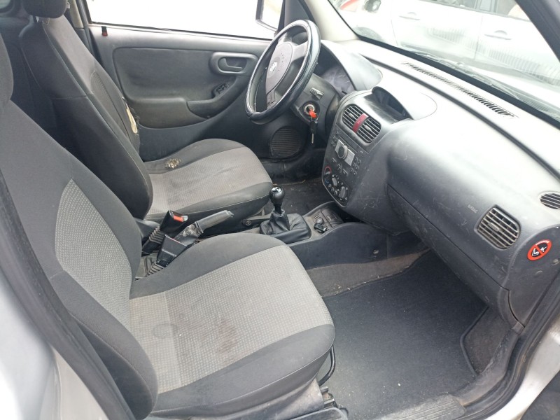 Recambio de carroceria para opel combo furgoneta/monovolumen 1.7 cdti 16v referencia OEM IAM   