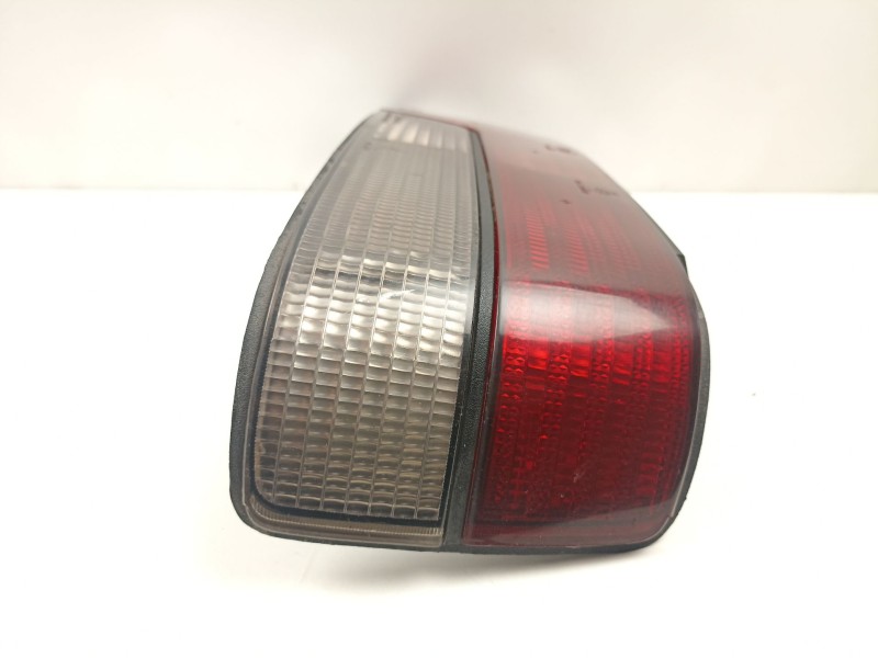 Recambio de piloto trasero derecho para peugeot 405 i (15b) 1.9 referencia OEM IAM 635163  