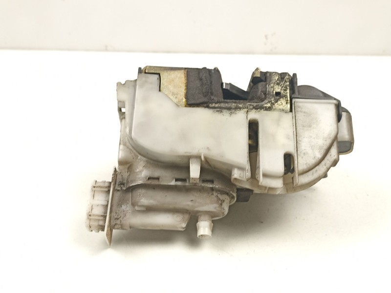 Recambio de cerradura puerta delantera izquierda para seat ibiza ii (6k1) 1.9 tdi referencia OEM IAM 6K3837015A  