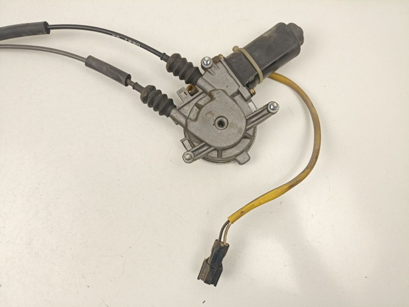 Recambio de elevalunas trasero izquierdo para kia shuma i (fb) 1.5 i 16v referencia OEM IAM 0K2A273560C  