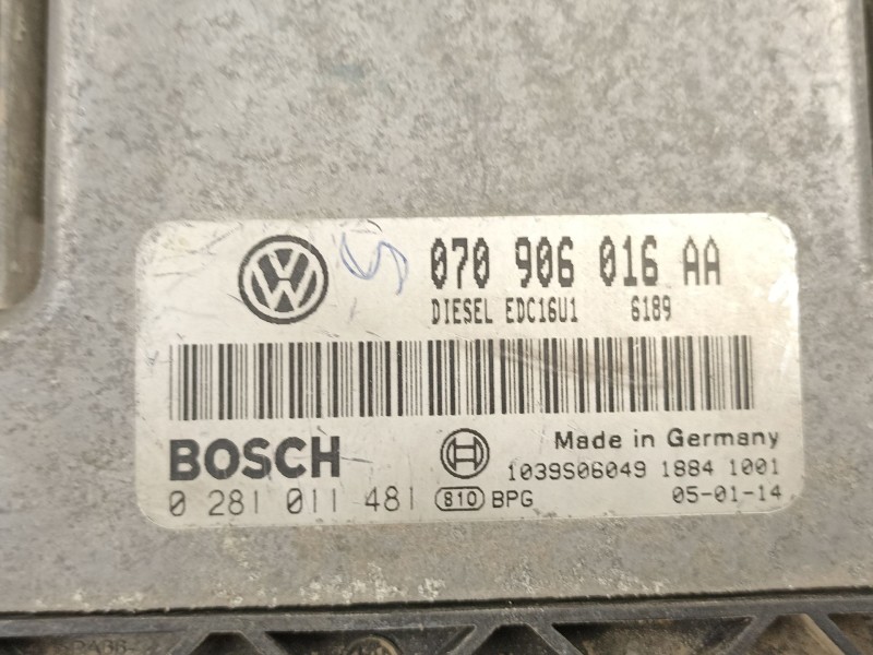 Recambio de centralita para volkswagen touareg (7la, 7l6, 7l7) 5.0 v10 tdi referencia OEM IAM 070906016AA 0281011481 
