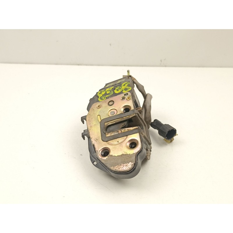 Recambio de cerradura puerta delantera derecha para kia shuma i (fb) 1.5 i 16v referencia OEM IAM 0K2A258311B  