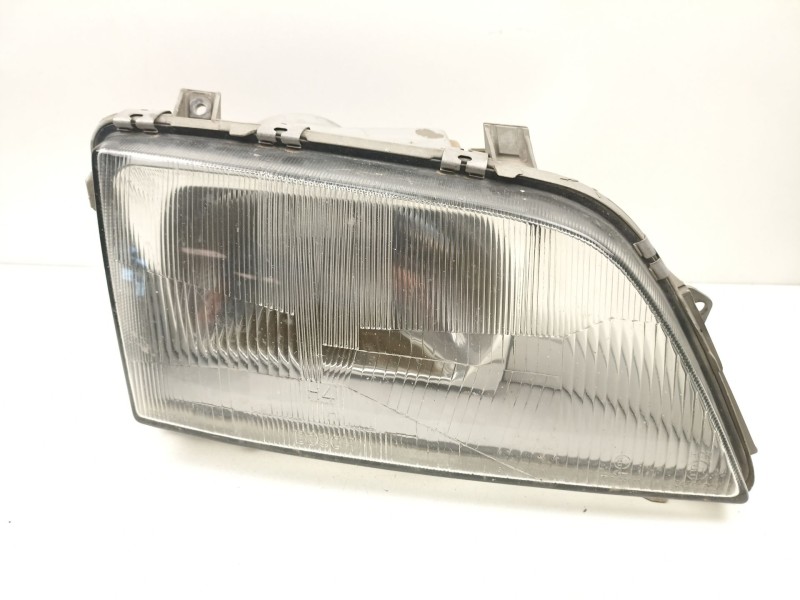 Recambio de faro derecho para opel omega a (v87) 2.0 (f19, m19, n19) referencia OEM IAM 90246535 0301076302 