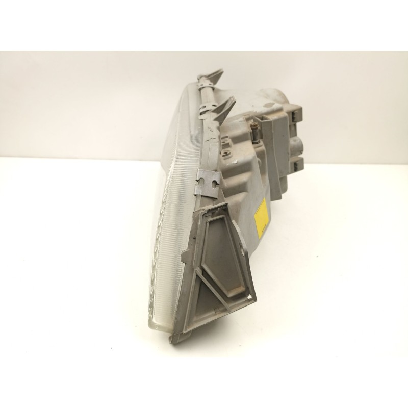 Recambio de faro derecho para opel omega a (v87) 2.0 (f19, m19, n19) referencia OEM IAM 90246535 0301076302 