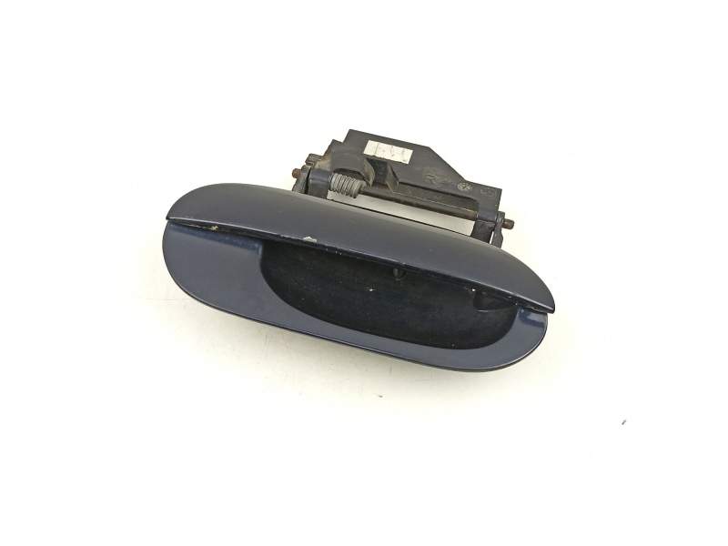 Recambio de manilla delantera derecha para bmw 730 3.0 td /30-6d-1 4p referencia OEM IAM 51218240416  